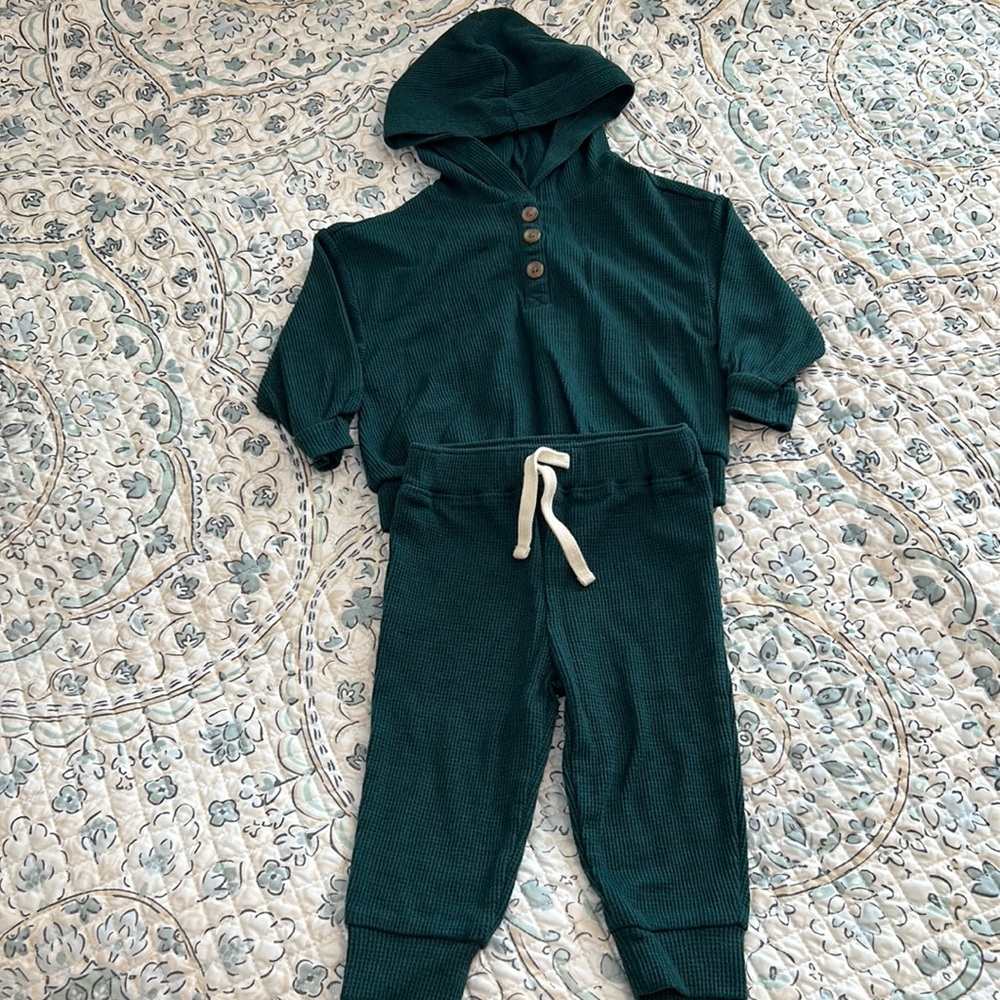 Emerald Green Old Navy Jogger Set Size 12-18 months